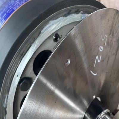 kopen CFRP Carbonvezel Rubberen Rol 13m EPDM Rol Bekledingsrubber online manufacture